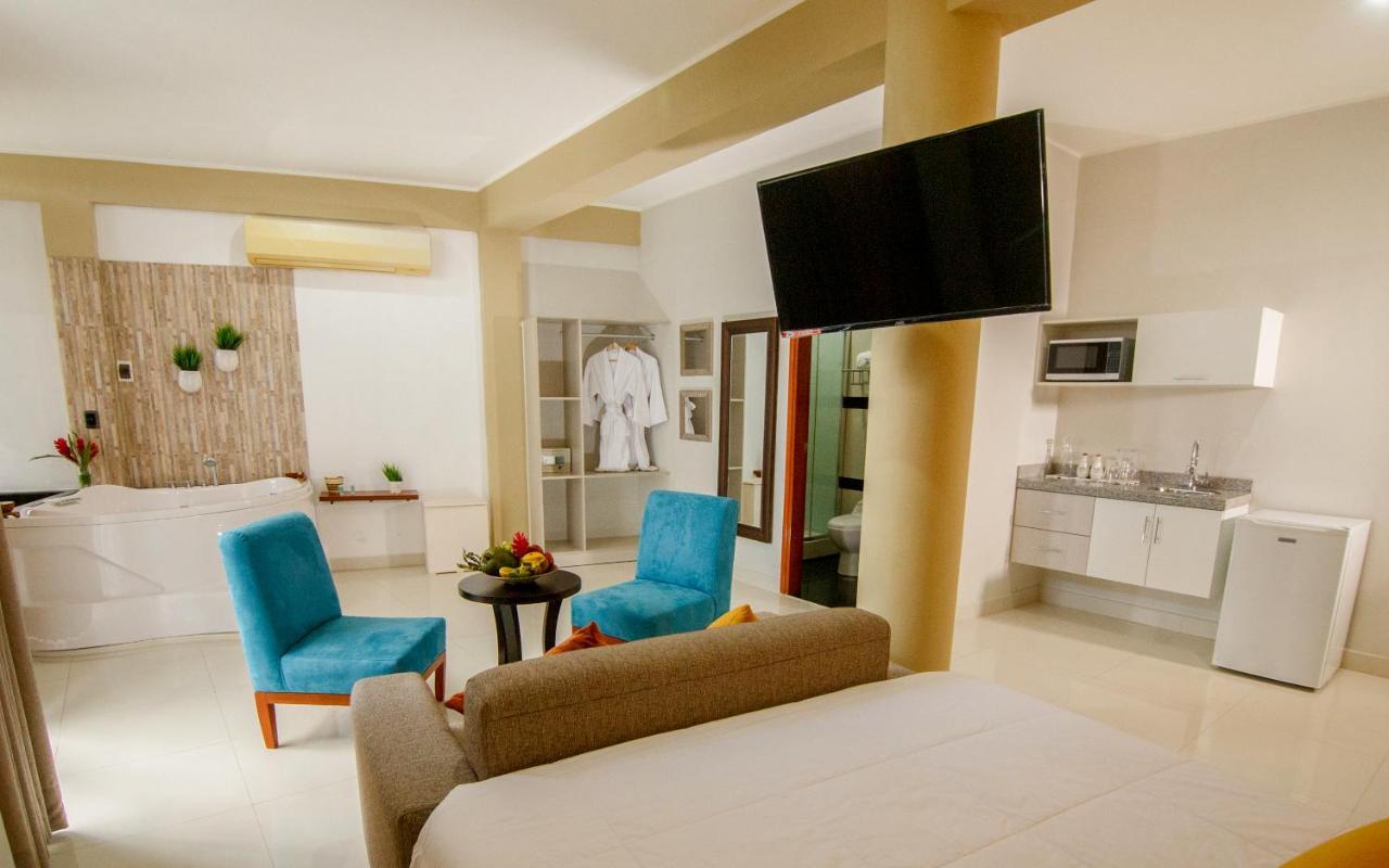 Vuelo 78 Hotel Тарапото Екстер'єр фото